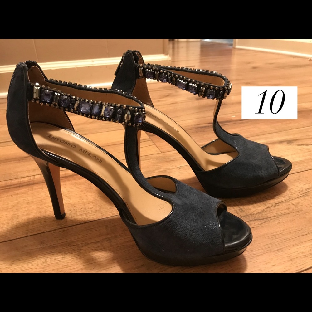 Worn once Navy Heels